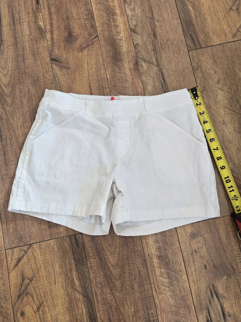 SPANX White Casual Stretch Pull On Shorts